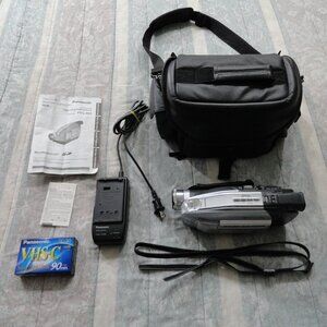 Panasonic Palmcorder, MultiCam Camcorder, Model PV-L453